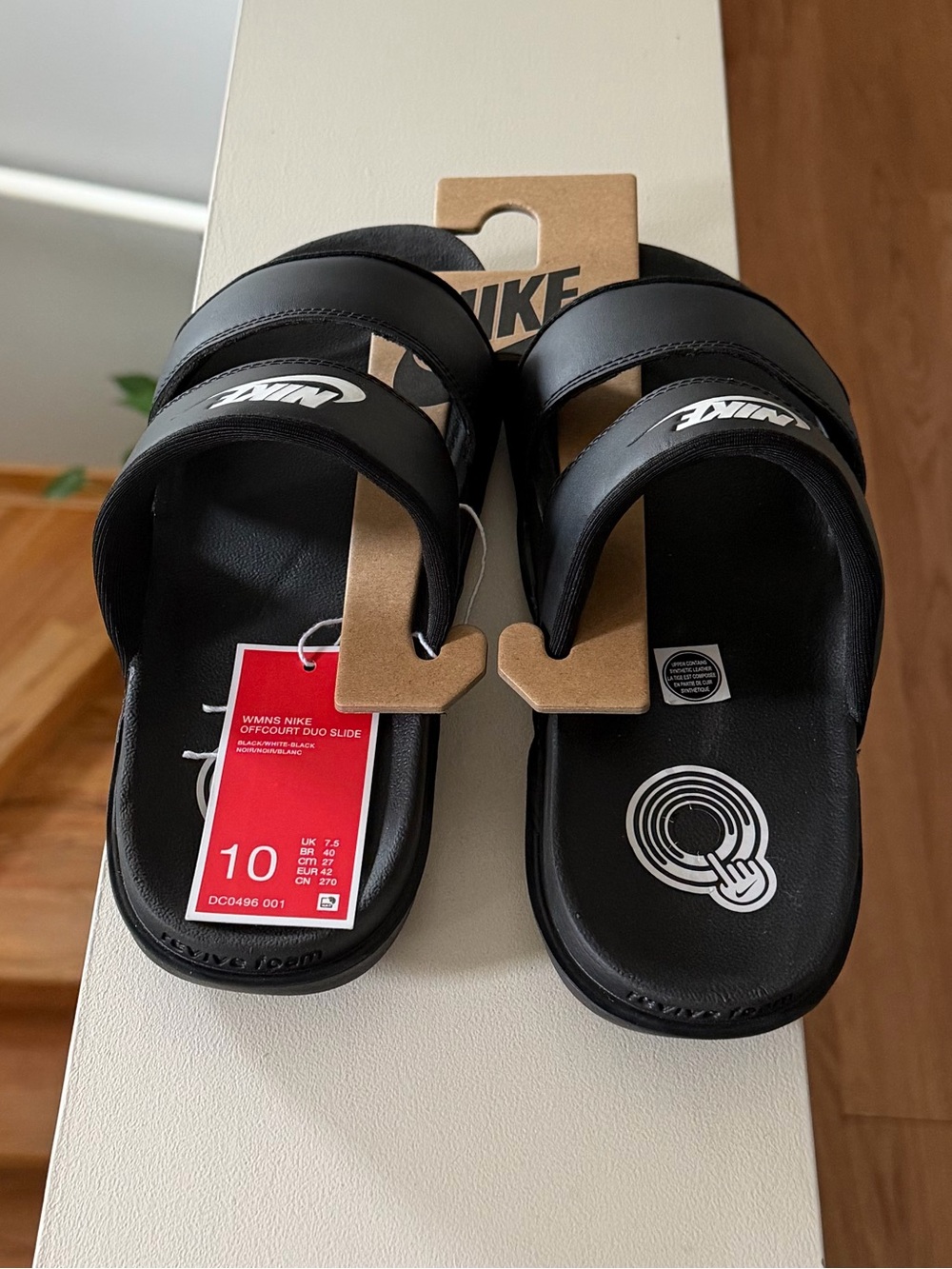 Brand new “Nike”(off court duo slide)slippers for women.Size-10,color-black 🖤 - Picture 8 of 8